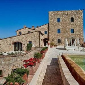 Romantic Tuscany Resort