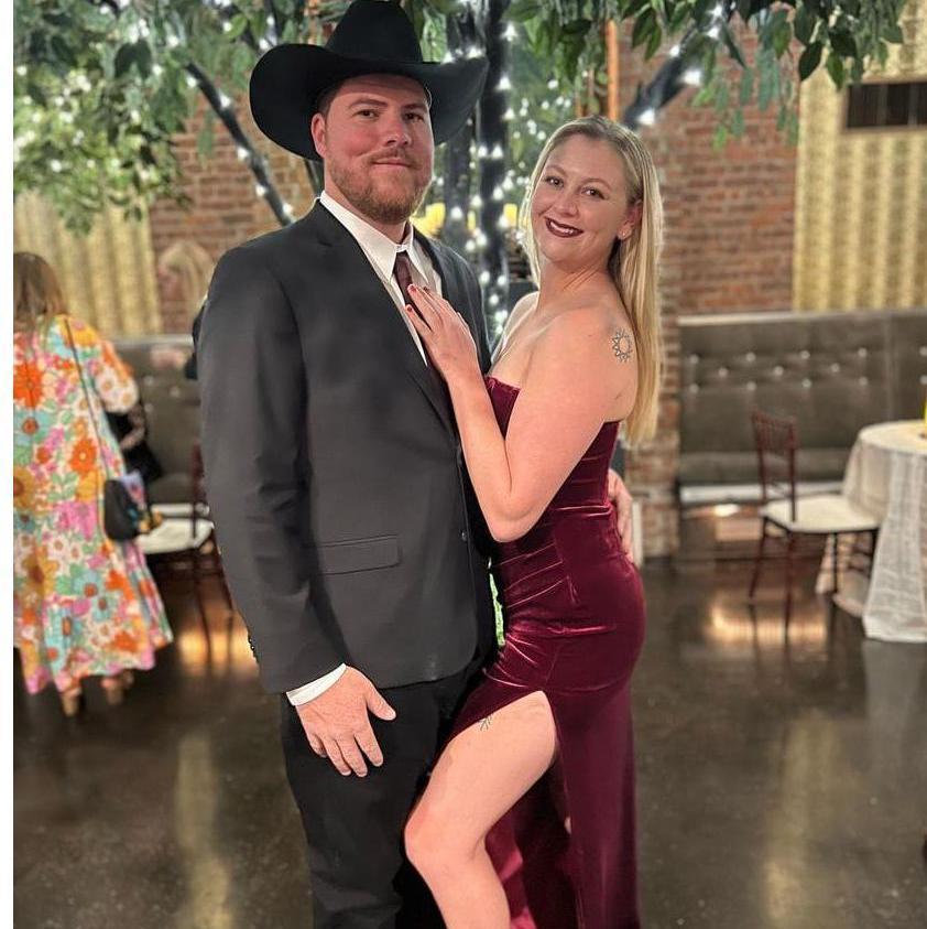 Austin and Megan take NYC for a family wedding (11/14/23)