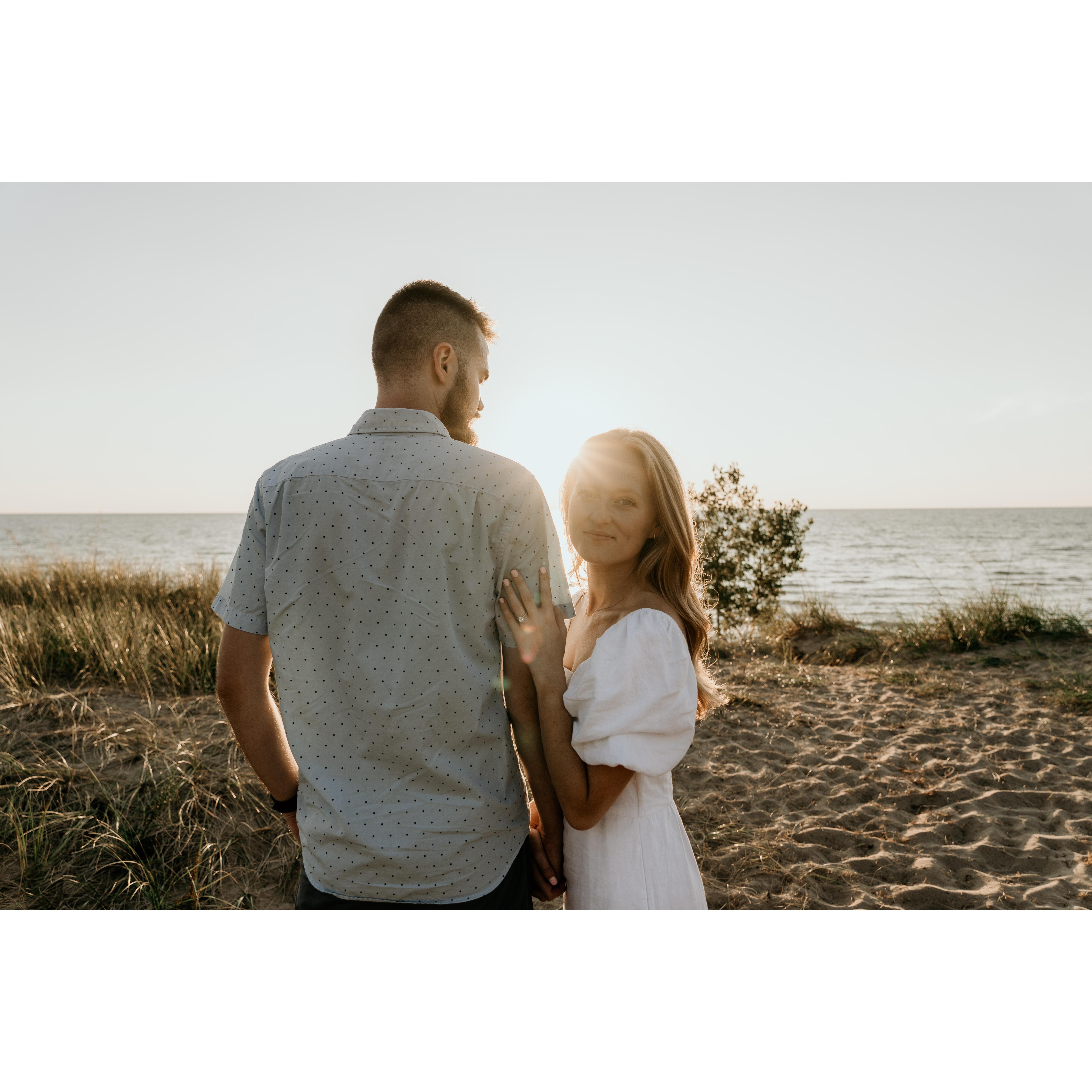 Engagement Photos at the Saugatuck Dunes, Michigan 2020