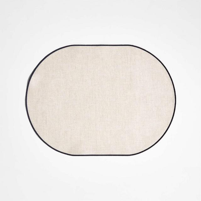 Elevated Linen Easy Care Black Placemat