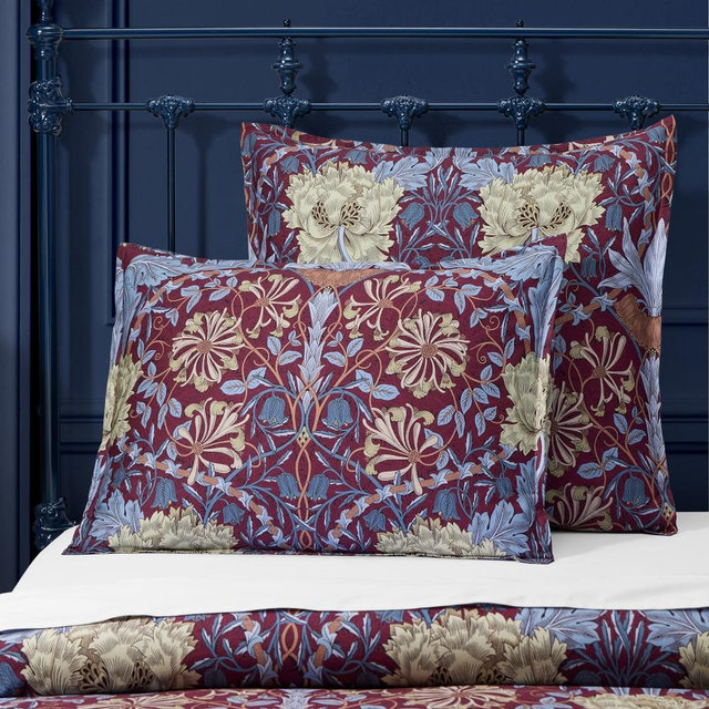 Morris & Co. x Williams Sonoma Home Honeysuckle Tulip Duvet Cover & Shams