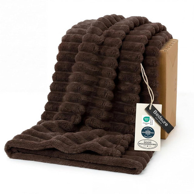 Bedsure GentleSoft Chocolate Brown Throw Blanket for Couch - Cozy Soft Blankets for Women, Cute Small Throws for Girls, Dark Chocolate, 50x60 Inches