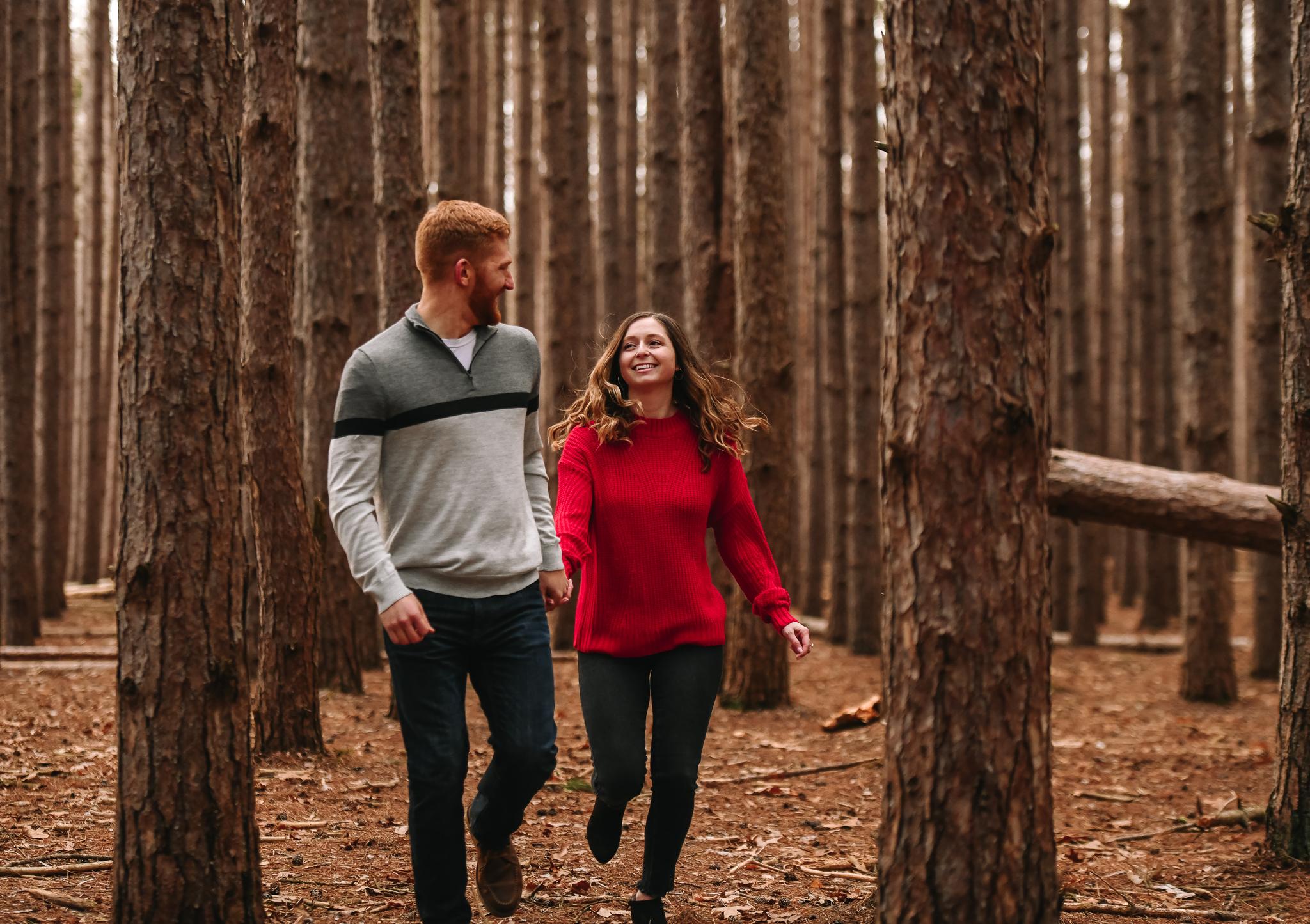 The Wedding Website of Lindsey Cole and Evan Wolfe