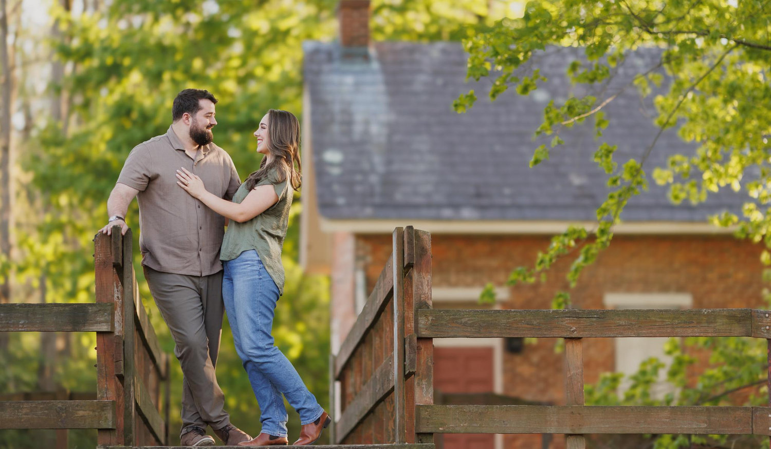 The Wedding Website of Leah Leonard and Brooks Reed