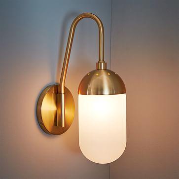 Pelle Sconce
