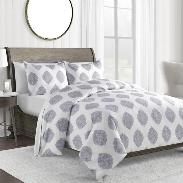 450-Thread-Count King Duvet Cover Set in Blue Medallion