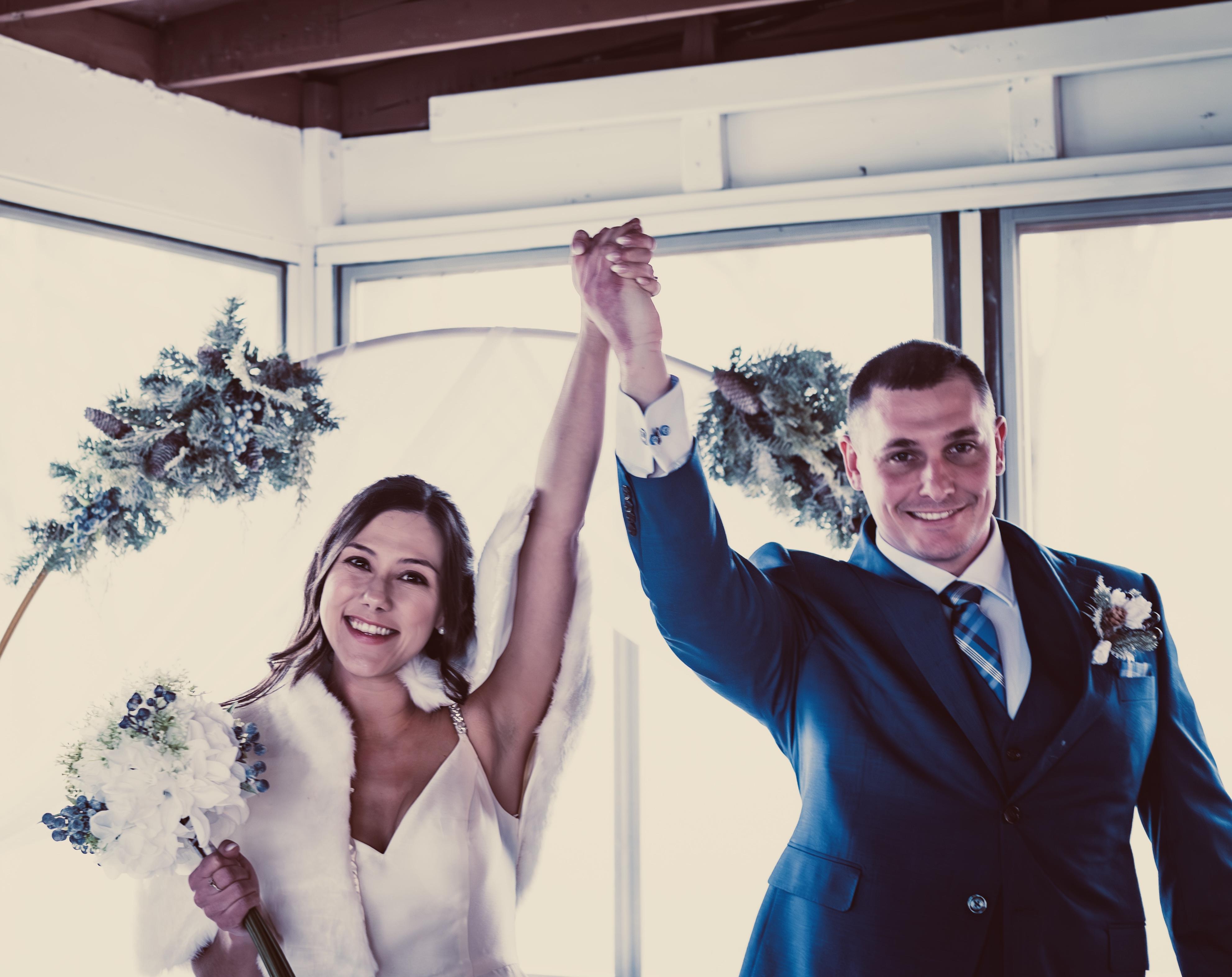 The Wedding Website of Lauren Stearns and Nick Cromie