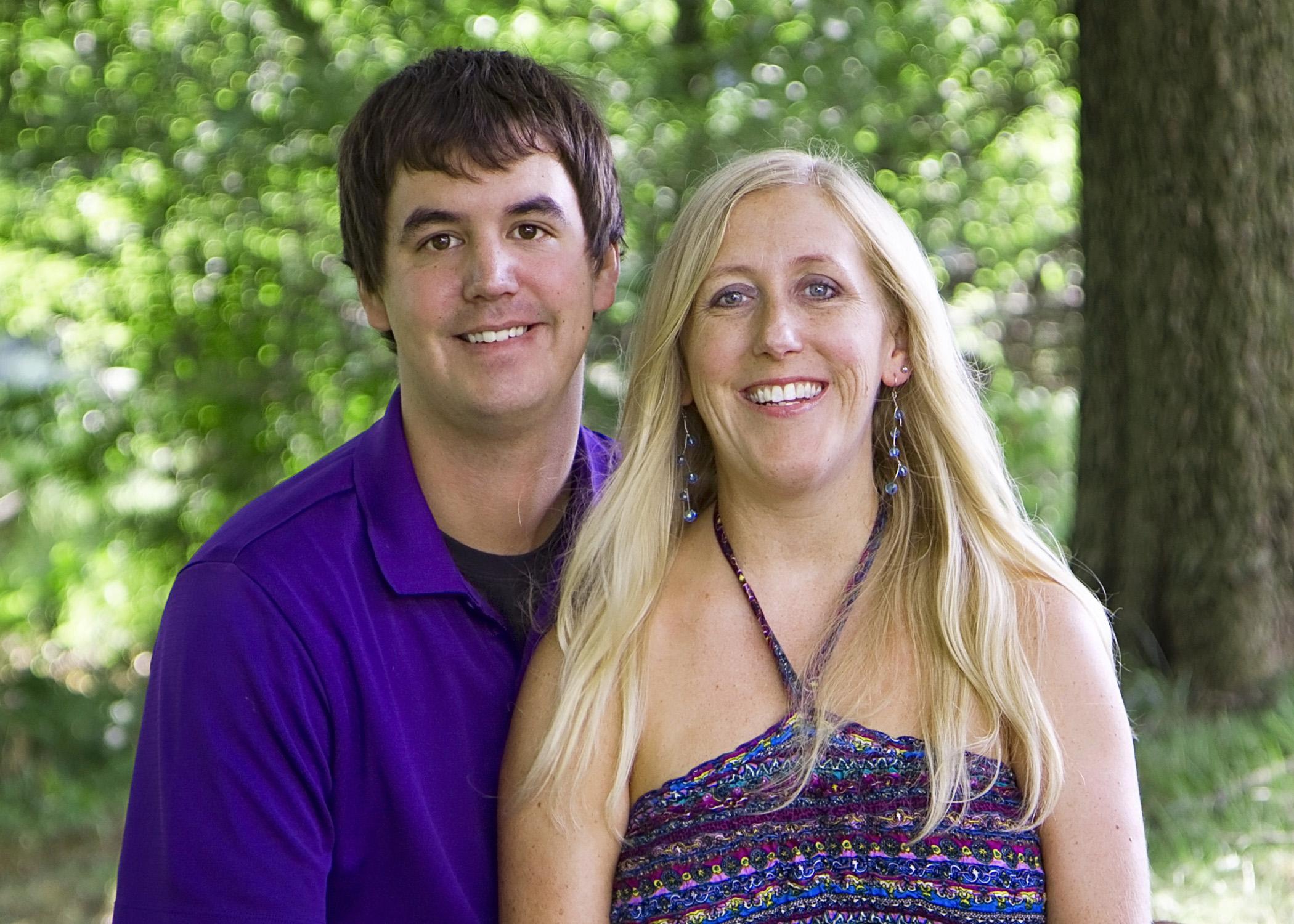 The Wedding Website of Lindsay Mills and Andy Mills