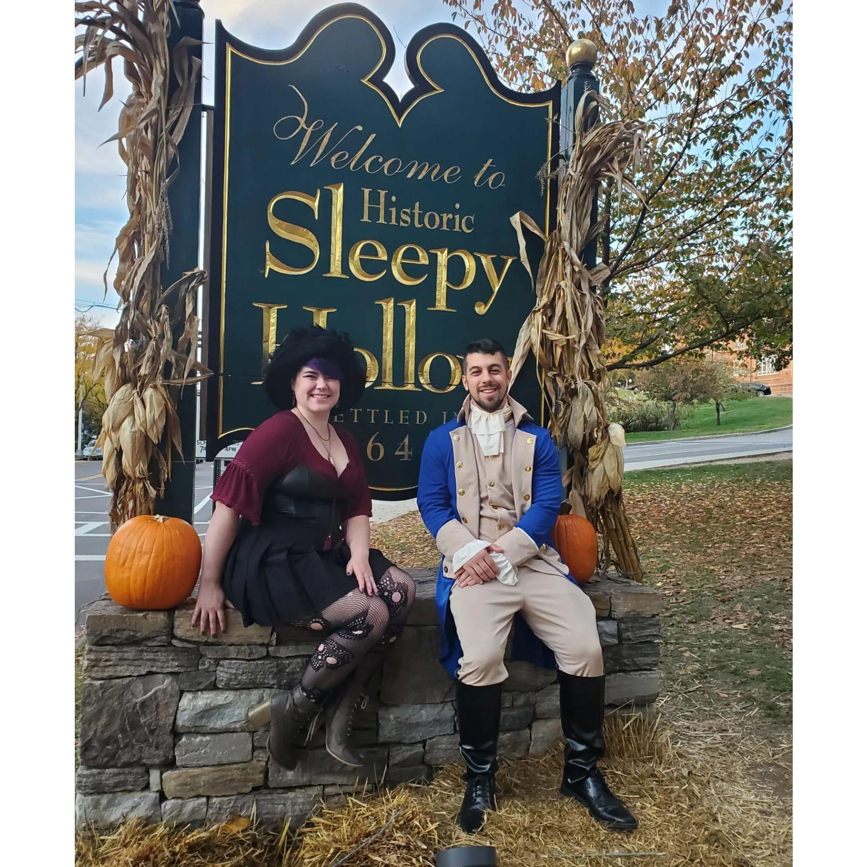 Before the big question, we explored historic Sleepy Hollow Cemetery, walked the Hudson, visited an antique shop, and saw a live performance of the legend at William Irving's estate.
