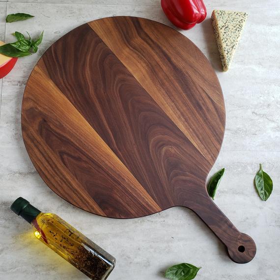 Large Pizza Paddle, 16 inch, Round, Walnut