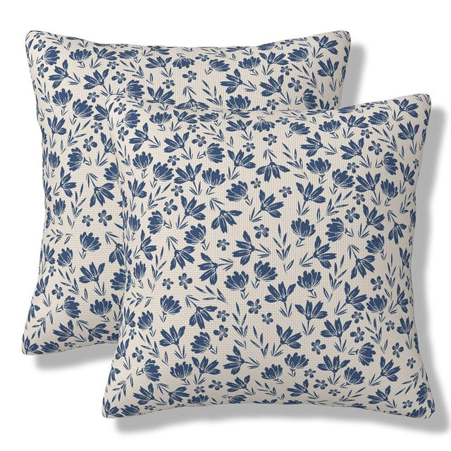 JOVITRA Blue Floral Throw Pillow Covers Vintage Rustic Flowers Square Pillow Cases 18x18 Inch Set of 2 Cute Small Flower Cushion Cover Decorative Pillowcase for Living Room Sofa Couch Bed