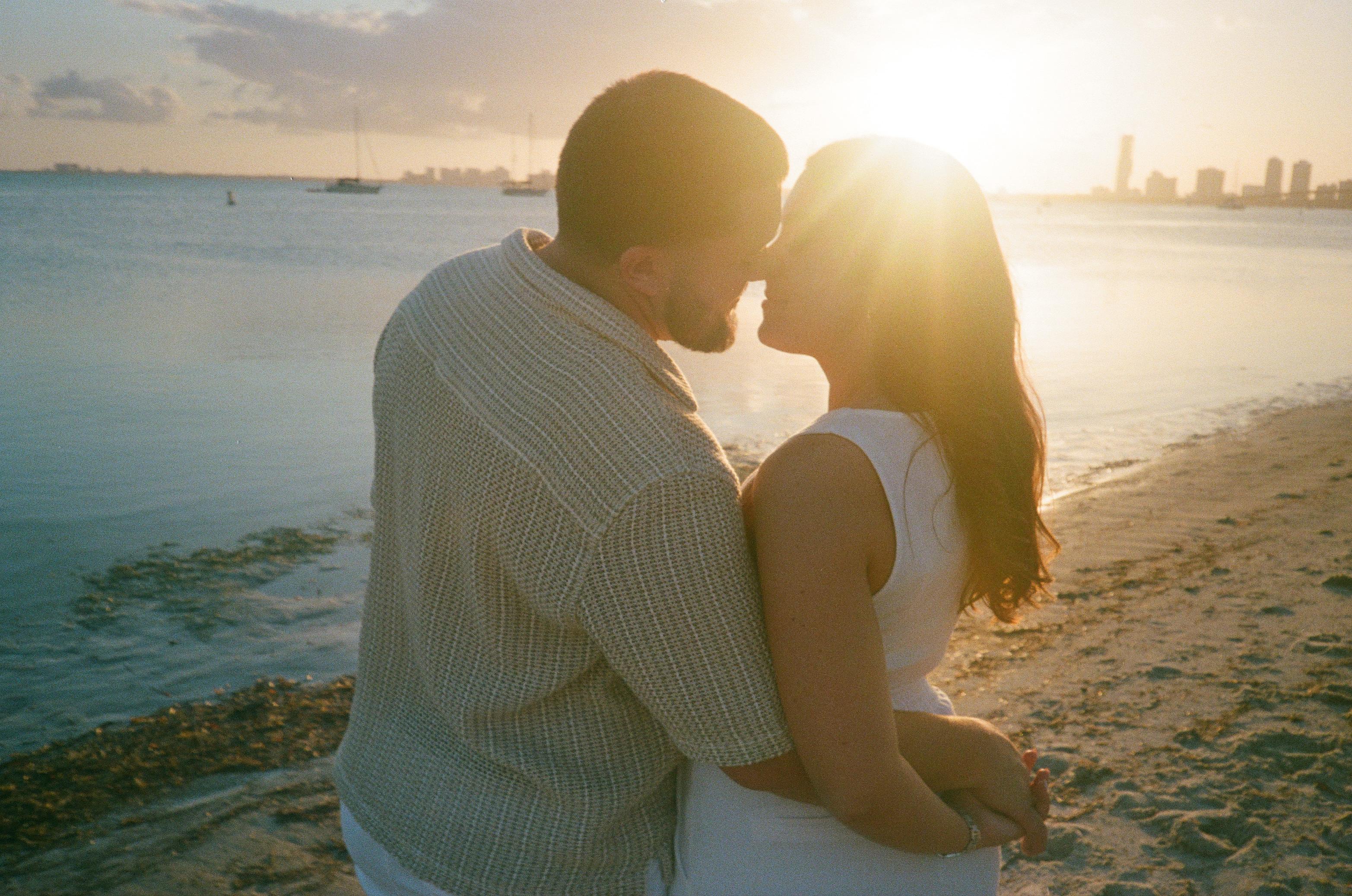 The Wedding Website of Alexis Castañeda and Alejandro Montano