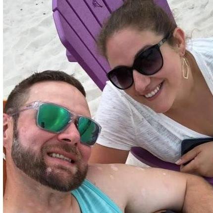 Donnie's surprise trip to FL to visit Kristen. Even though she ruined the surprise when she through out the idea of not going because she would miss him.