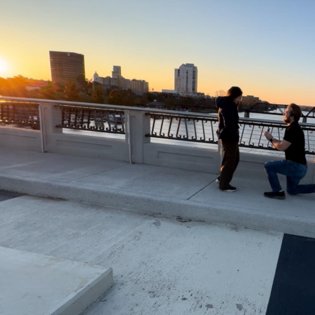 November 29, 2024 - marriage proposal / propuesta matrimonial