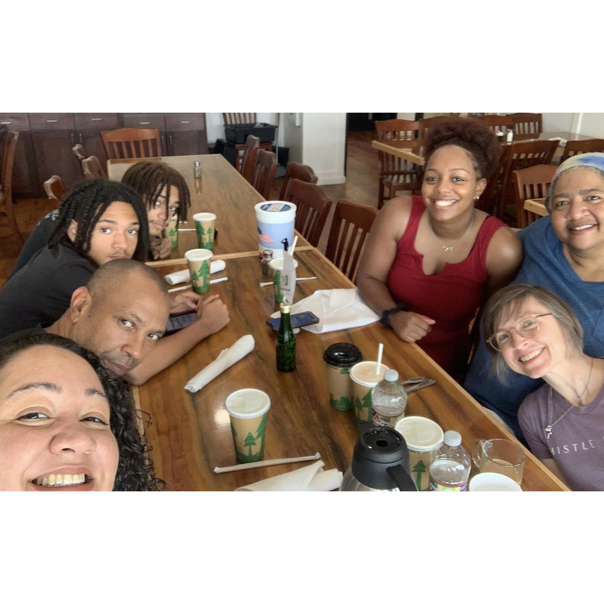 Erin meets PJ's especially dear ones-sister Camille, brother-in-law Jerry, niece Kayla, nephews Jerrick and Jayden