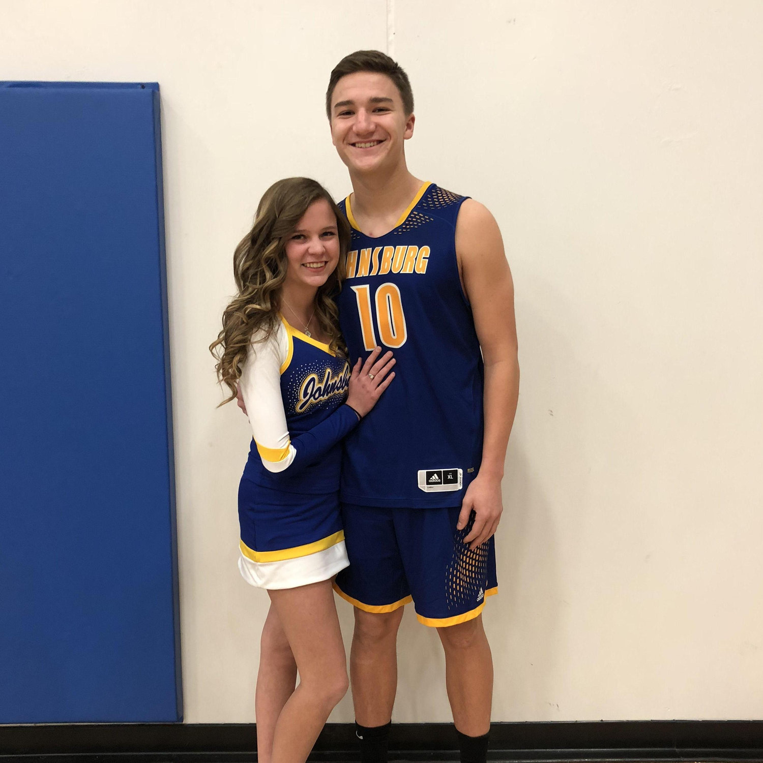 Senior year basketball season!