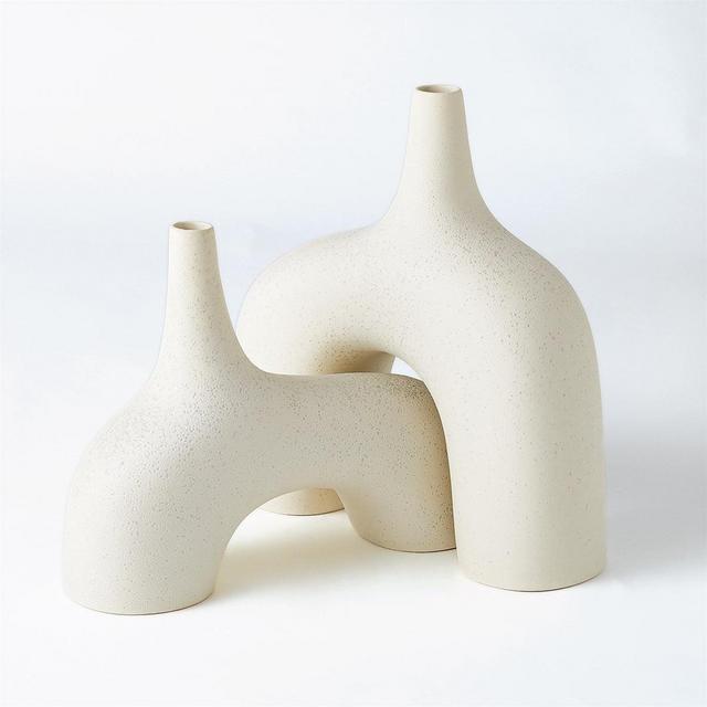 Stretch Vase Duo (set of 2)