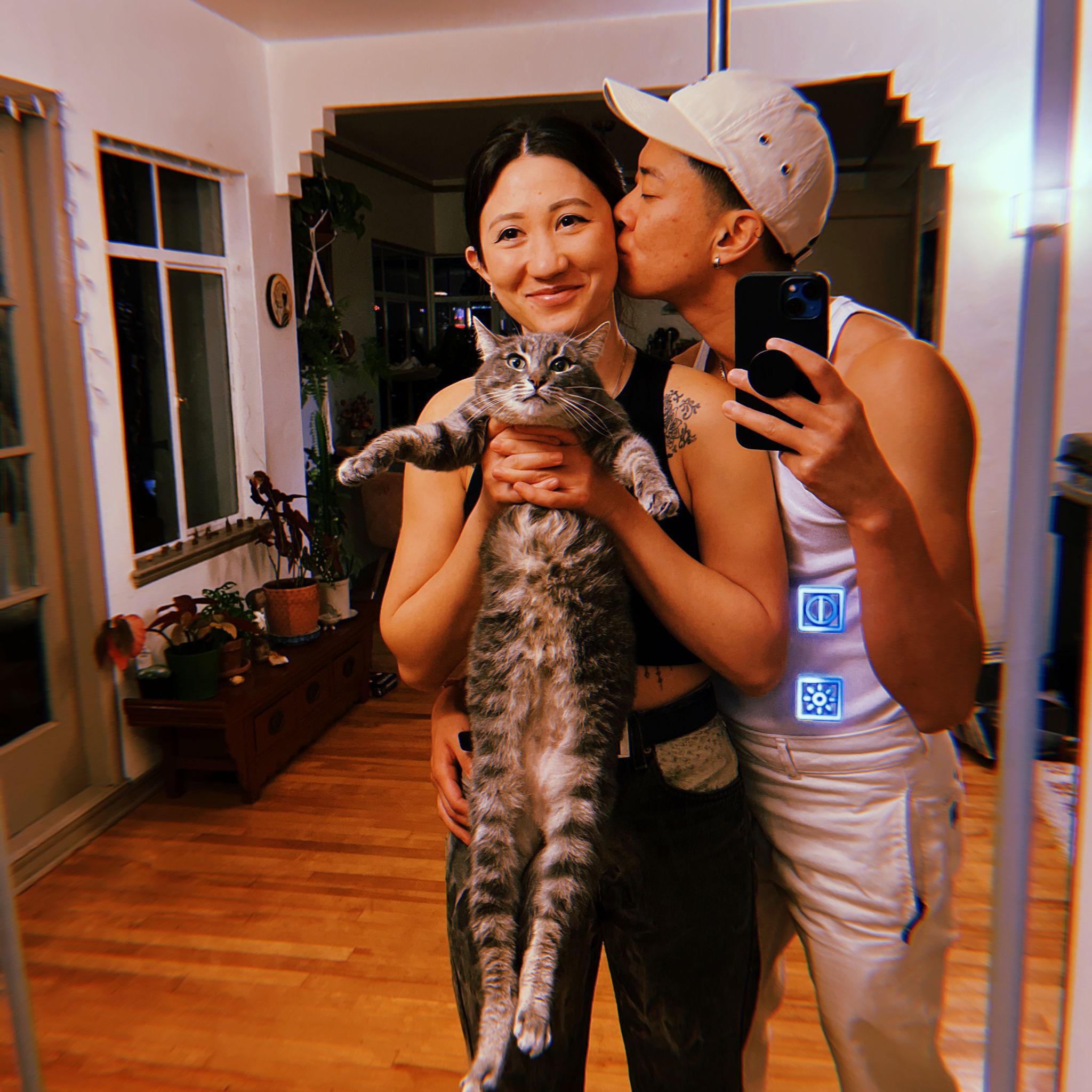 Ahn's cat Totoro immediately fell in love with Jaycee.