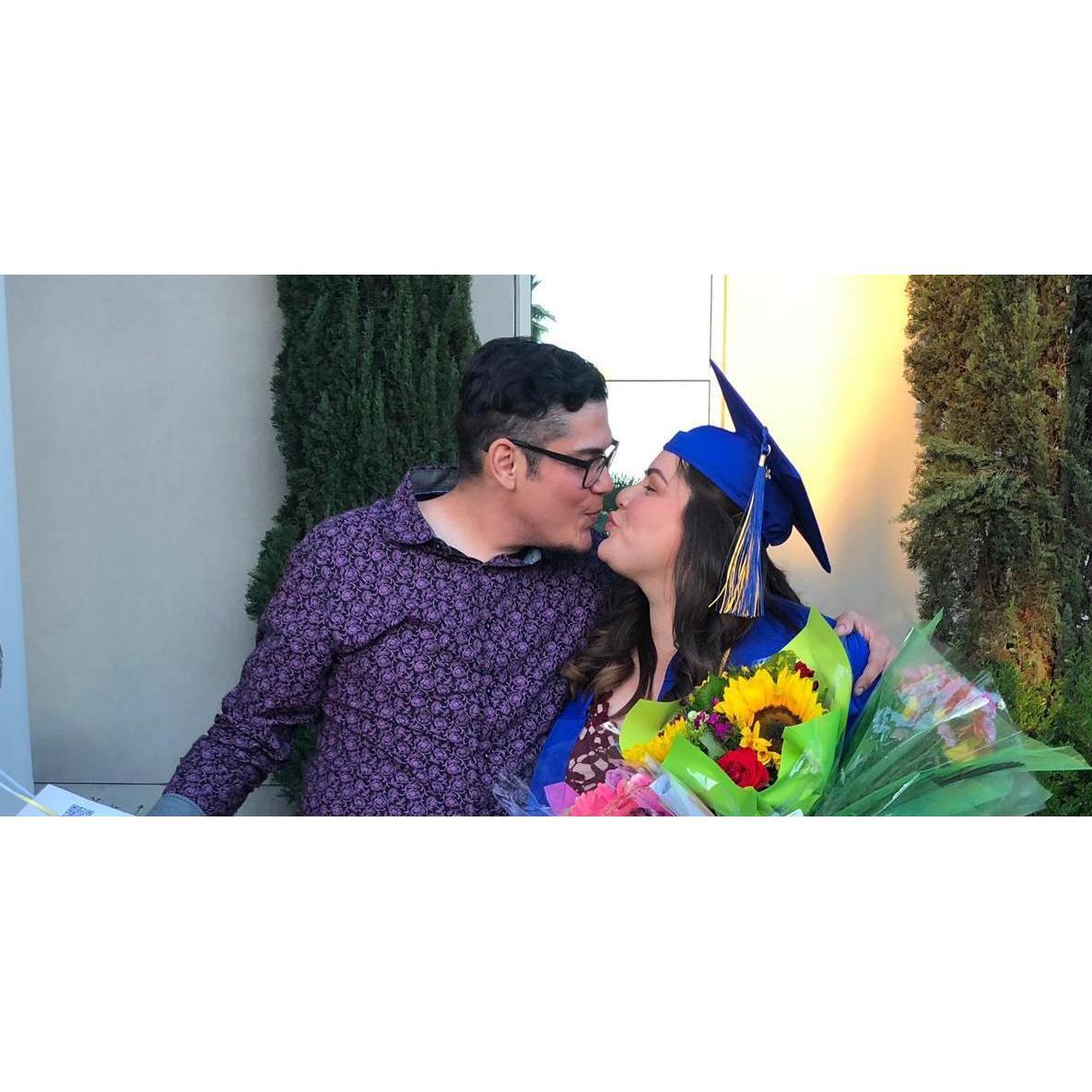 De cuando Vivian se graduó de asistente médico en Sacramento, CA. Felicidades!