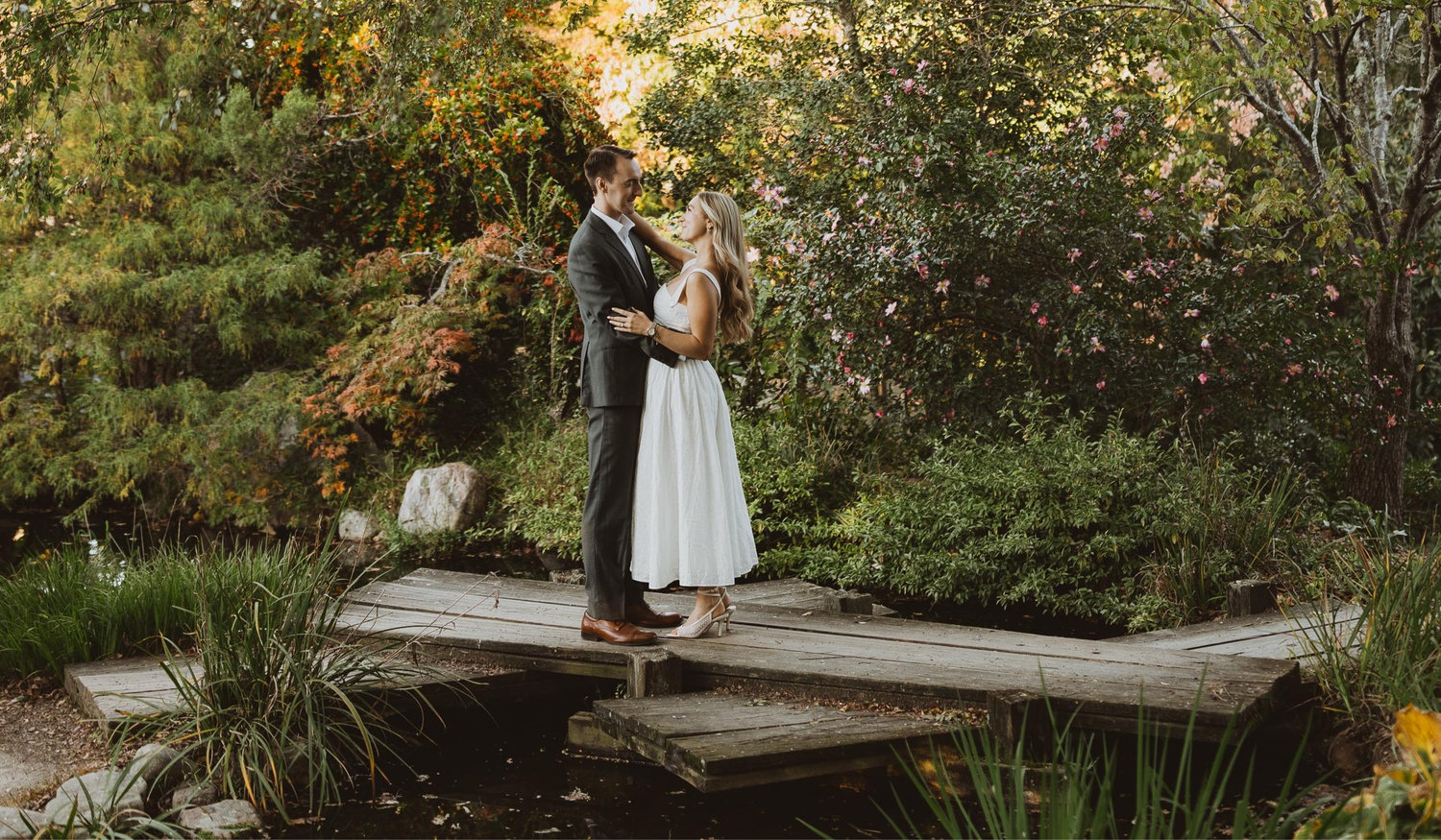 The Wedding Website of Meghan Mack and Samuel Snider