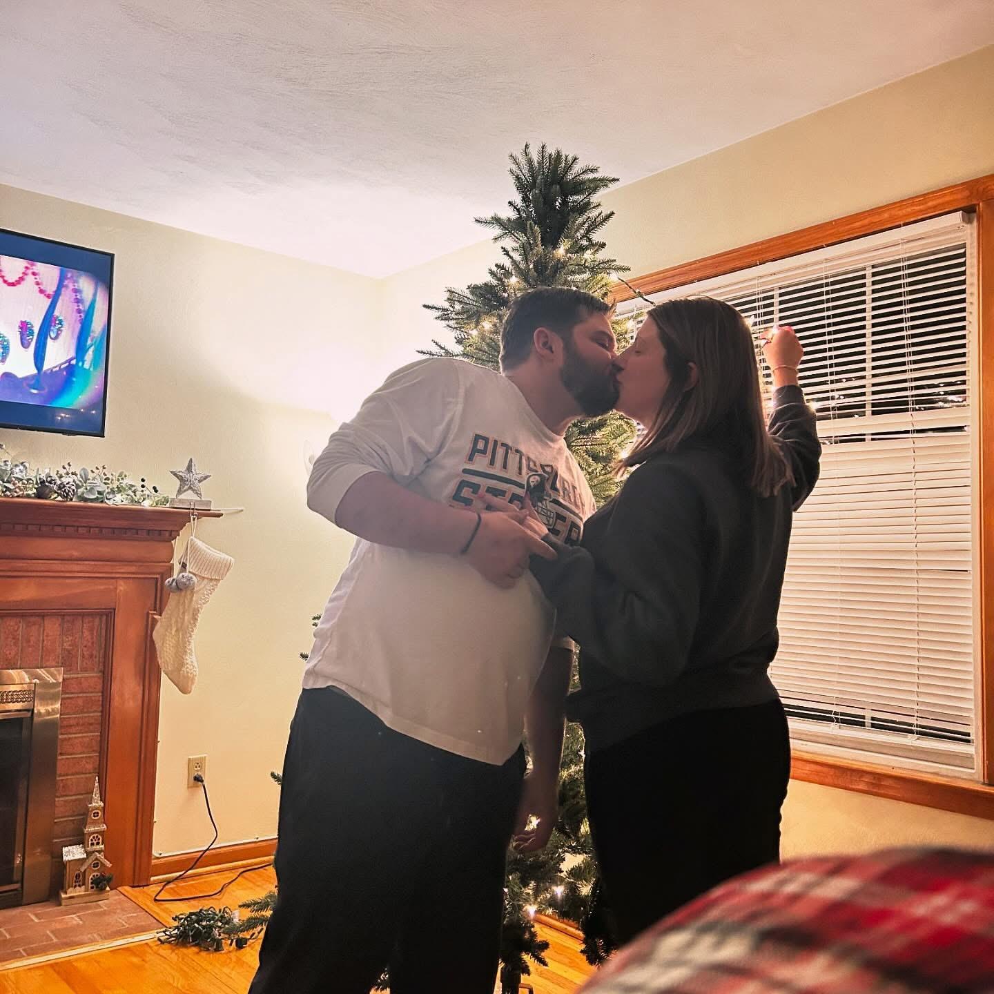 Christmas tree decorating 2024.