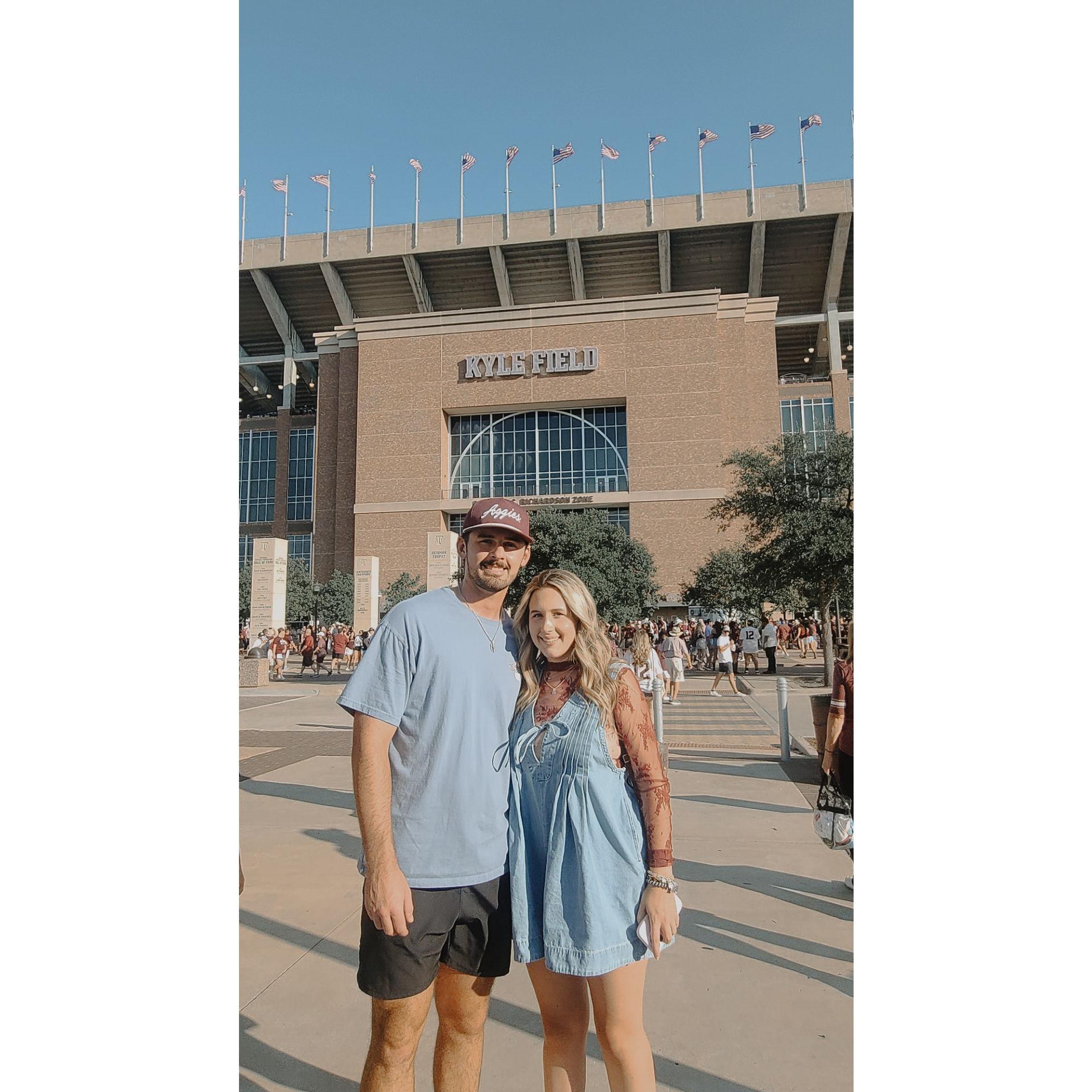 A&M Games were some of our favorite date days!
