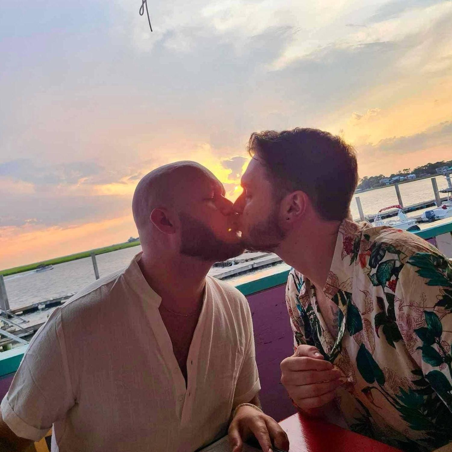 Sealed with a sunset ❤️🌅