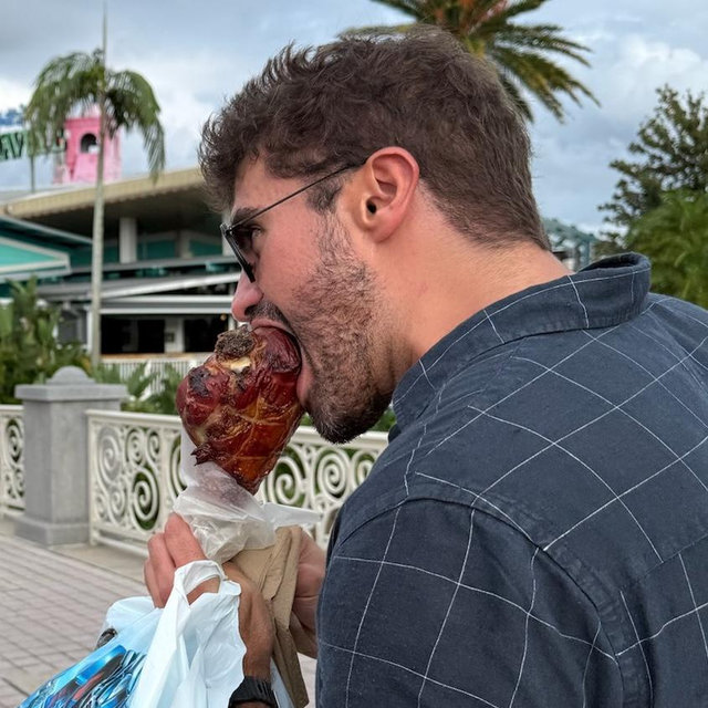 Kangaroo Experience 🍗