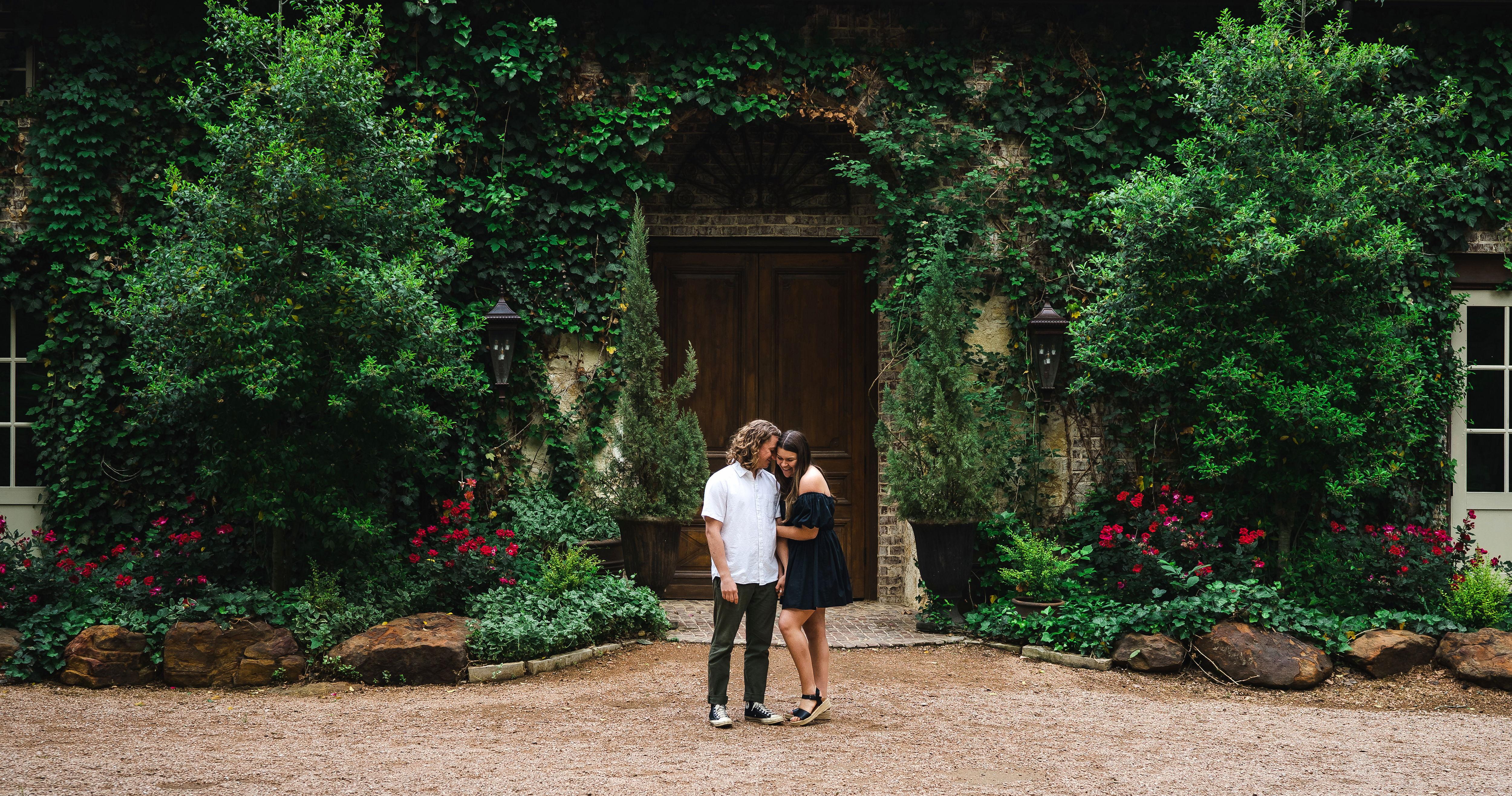 The Wedding Website of Julia Gonzales and David Gallas