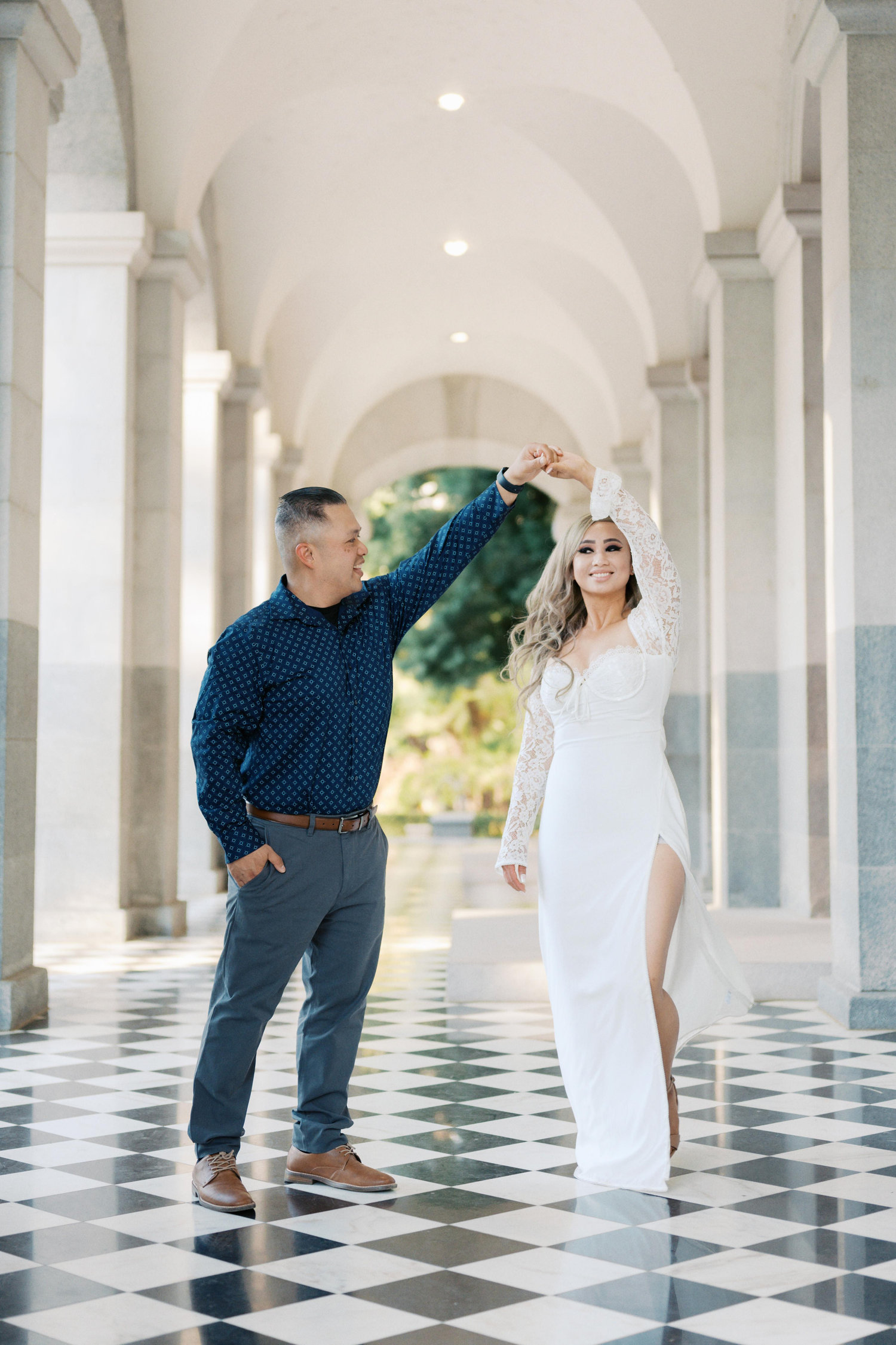 The Wedding Website of Muey Saechao and David Le