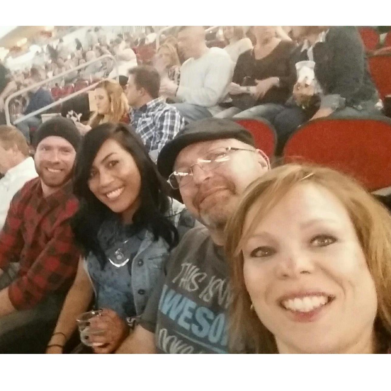 Blake Shelton concert in 2016