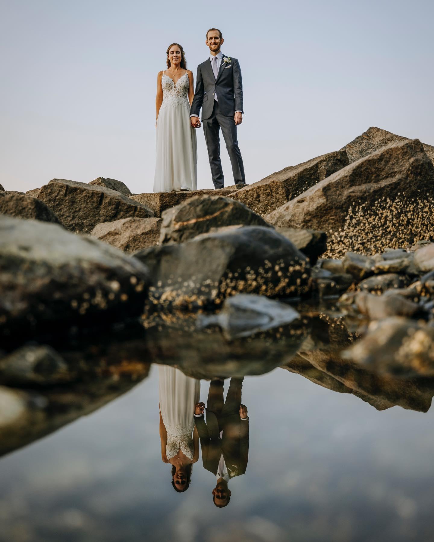 The Wedding Website of Jonathan Phillips and Liz Hankinson