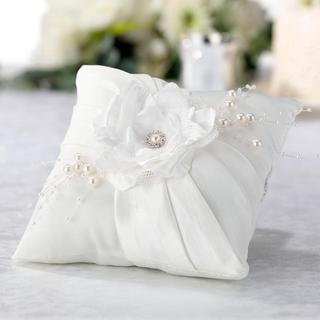 Flower Ring Pillow