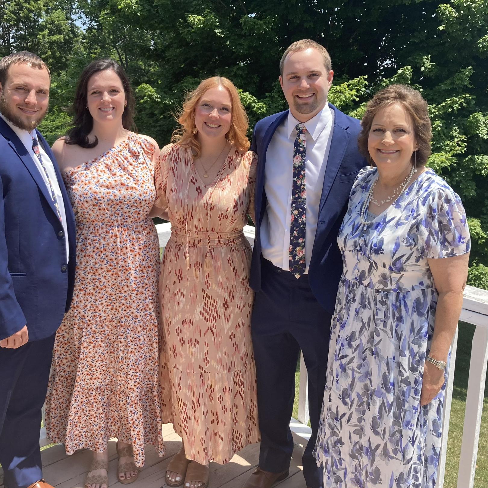 Mark Estep, his wife, Sarah, Kayla, Paul, and Theresa Estep