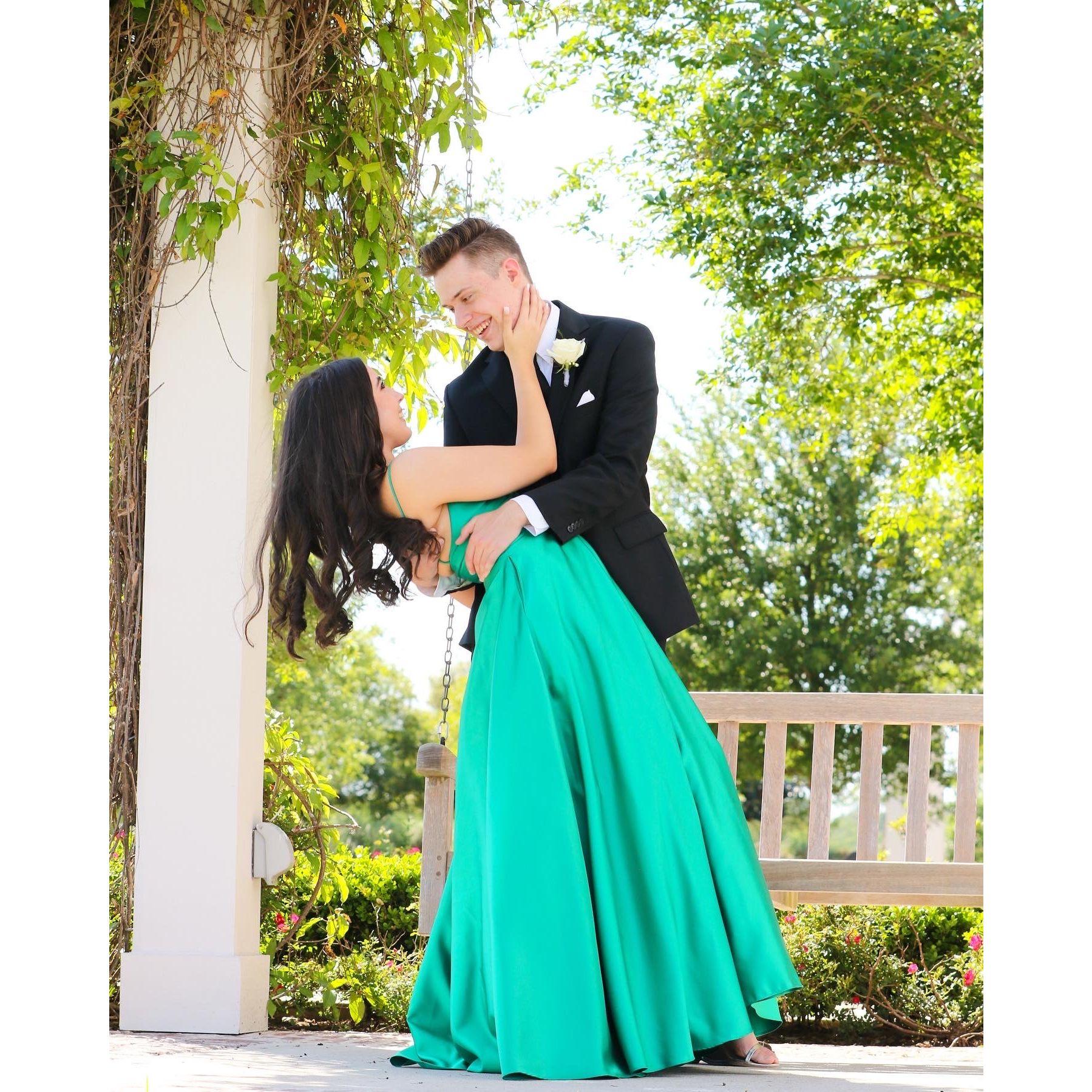 Prom!