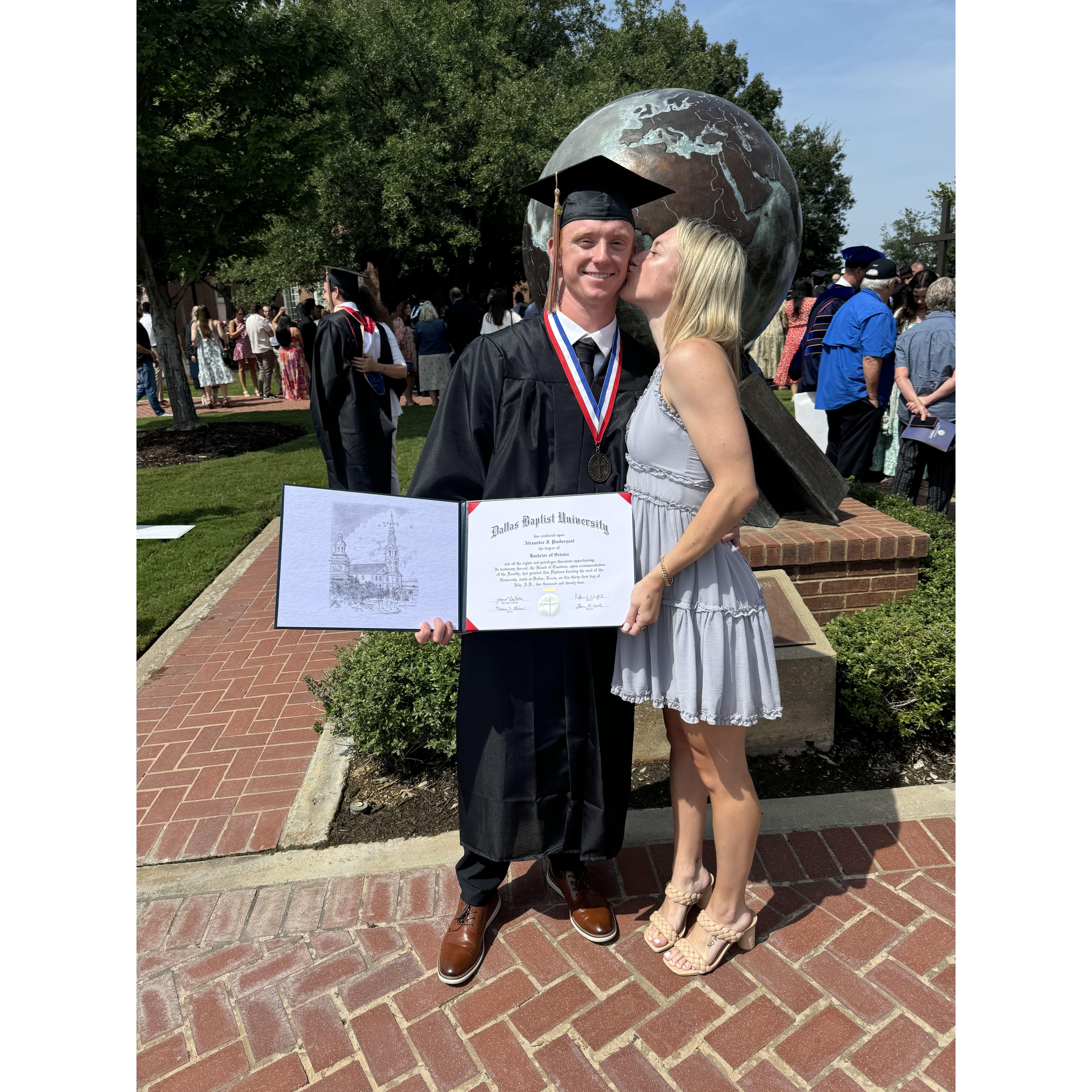 Alex graduated!!!