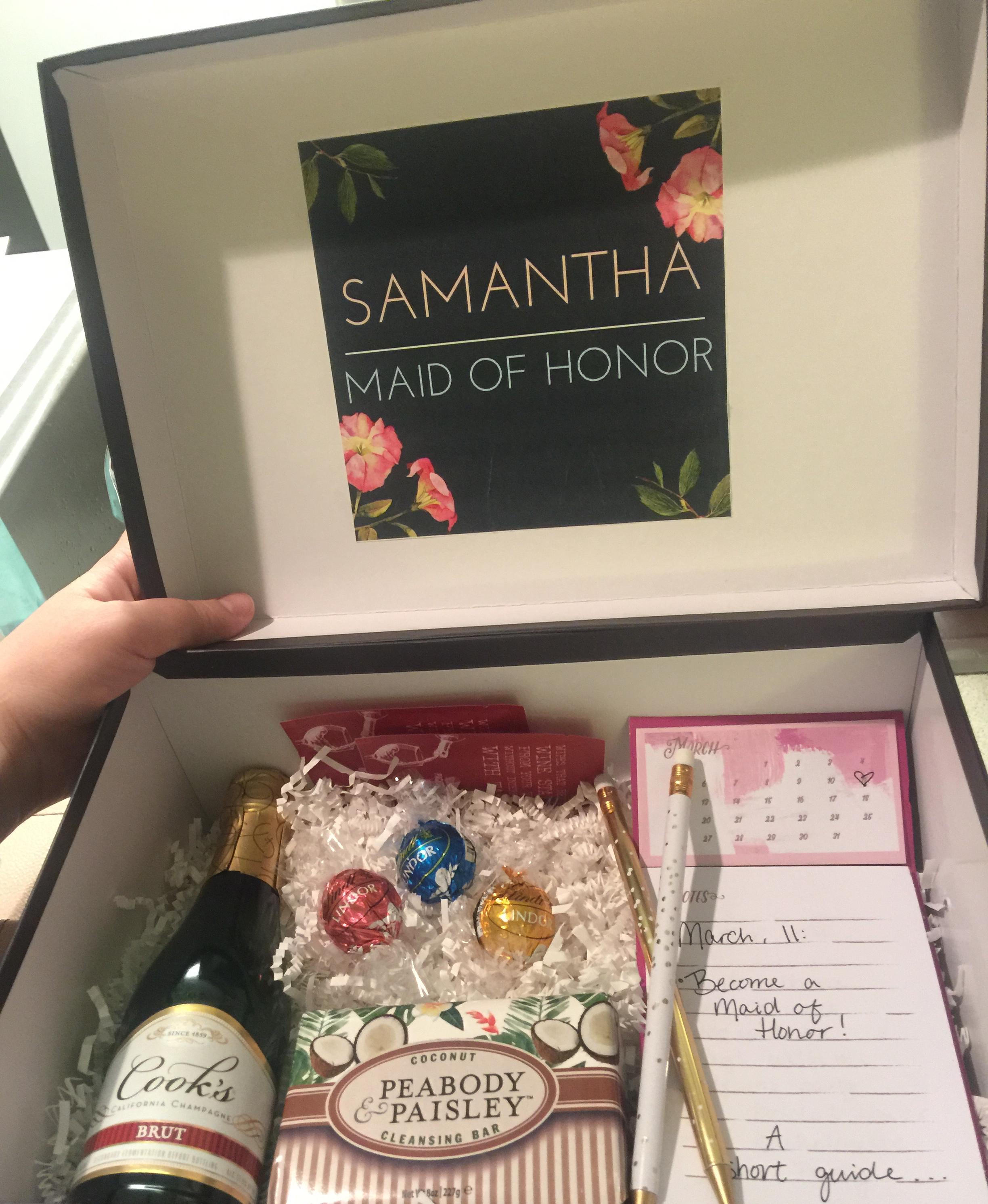 Bridesmaids proposal box