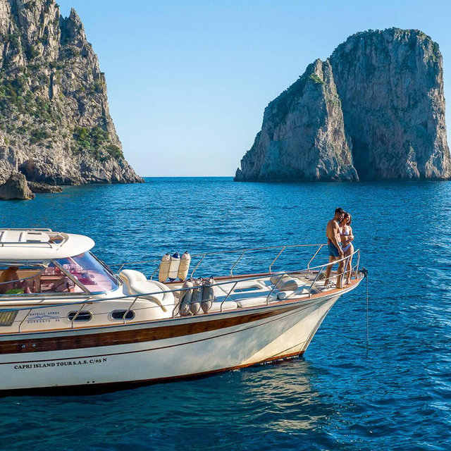 Lake Grada Boat tour