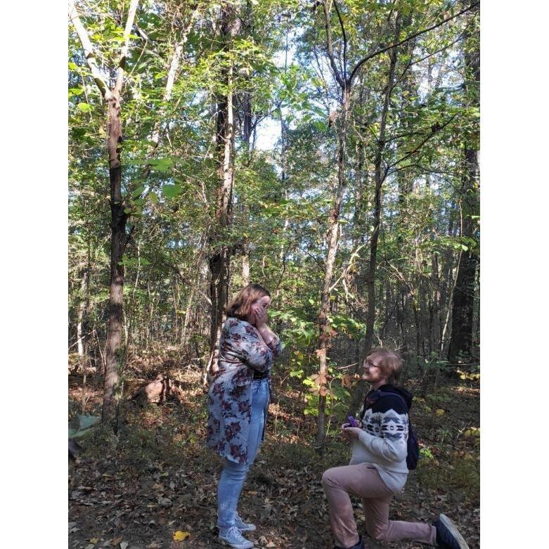 October 26, 2021. Maria said yes with tears in her eyes at Dan Nicholas. They are still unsure about their whole future but they will be together every step of the way.