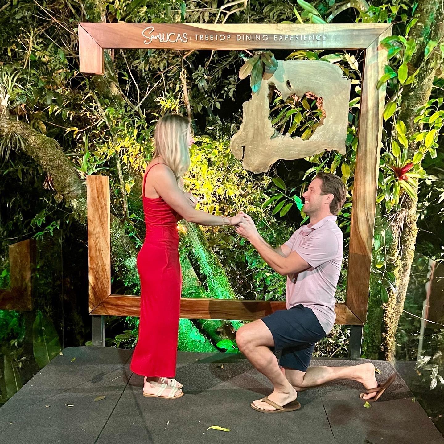 The Wedding Website of Hannah Evo and Daniel Kelly
