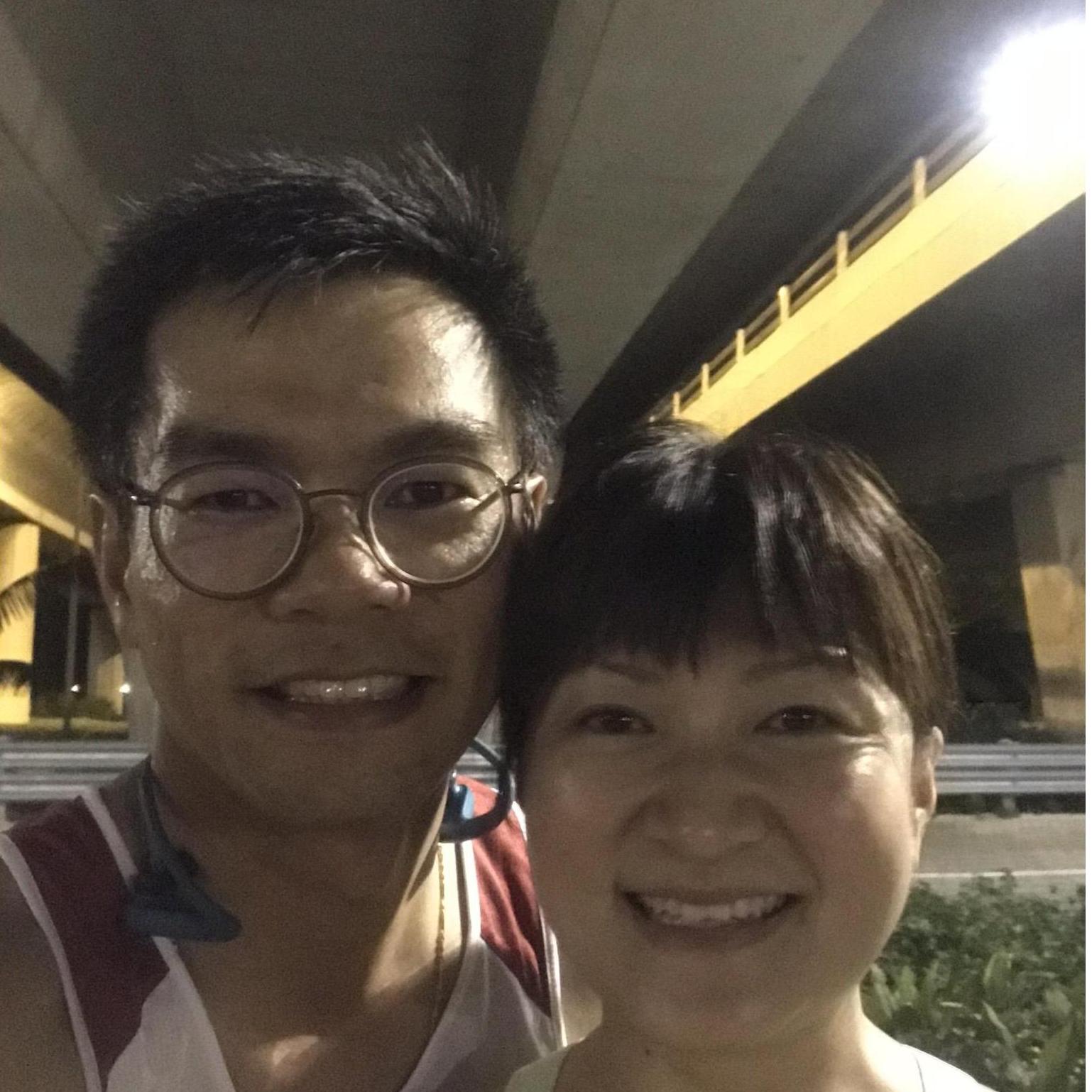 When he stays 4 bus-stops away from her home, work out is a feasible plan.