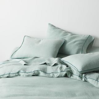 Merrow Stitch Crisp Hemp Duvet Cover