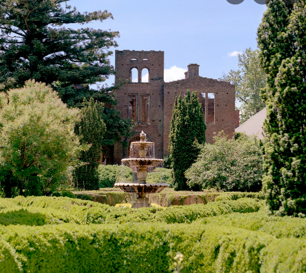 The Wedding Website of Taylor Bentley and Matthew Harmon