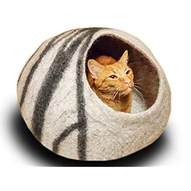 MEOWFIA Premium Felt Cat Bed Cave (Medium) - Handmade 100% Merino Wool Bed for Cats and Kittens
