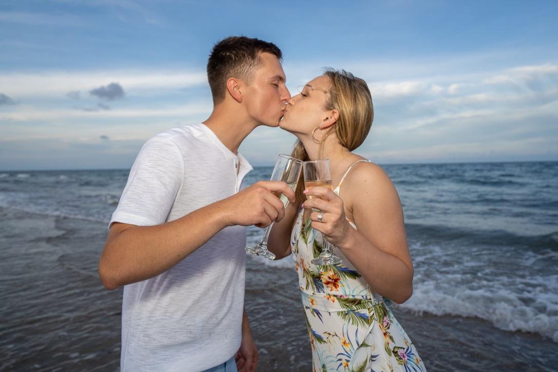 The Wedding Website of Mindy Sperry and Maxwell Hughes