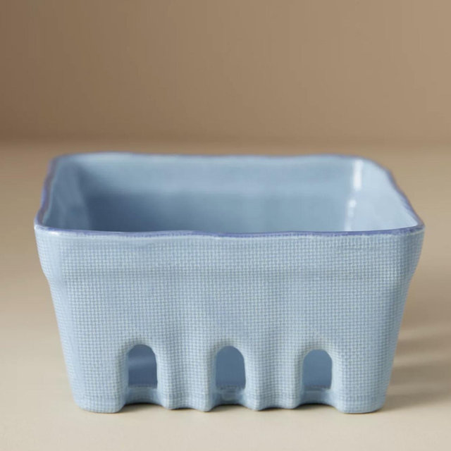 Linnea Fruit Basket