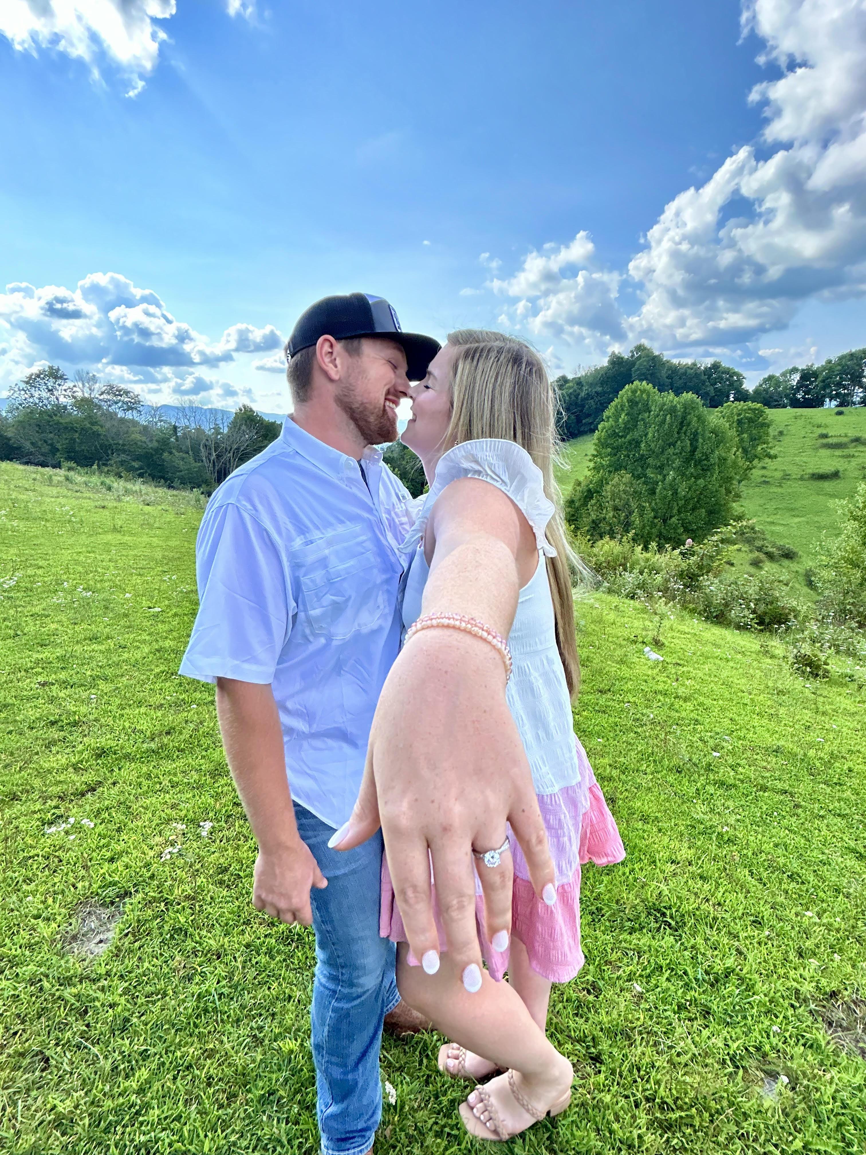 The Wedding Website of Chelsi Hodges and Austin Greer