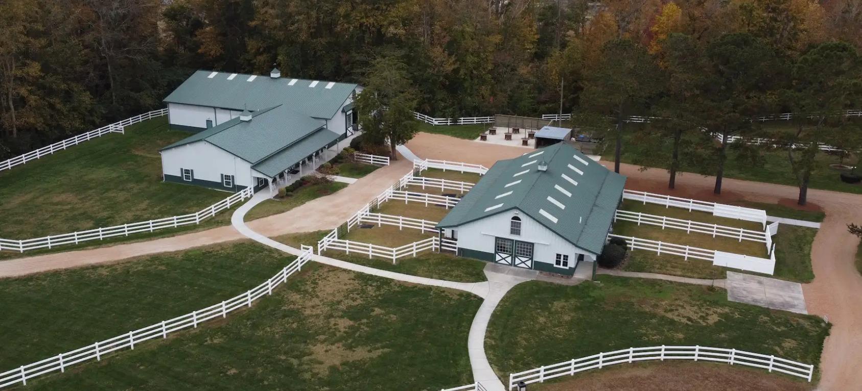 The Wedding Website of Victoria Woods and Keaton Lytle