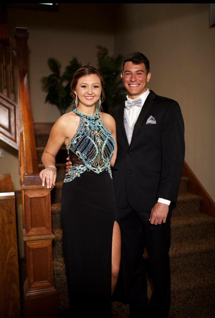 The Wedding Website of Allison Pinion and Dylan Hettenbach