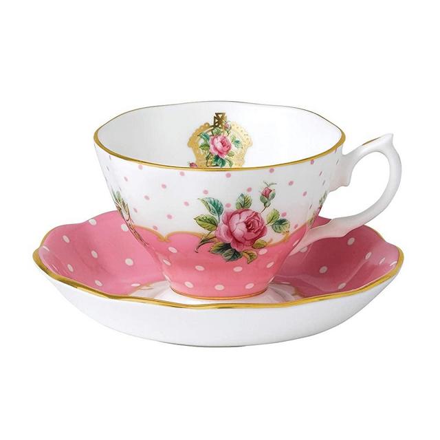 Royal Albert CHEPNK26581 New Country Roses Vintage Teacup and Saucer, White